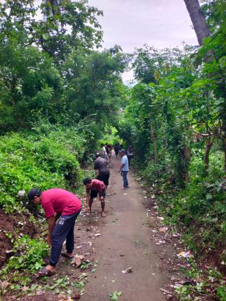 KEGIATAN GOTONG ROYONG WILAYAH URAKAN 5 DESA JOANYAR 